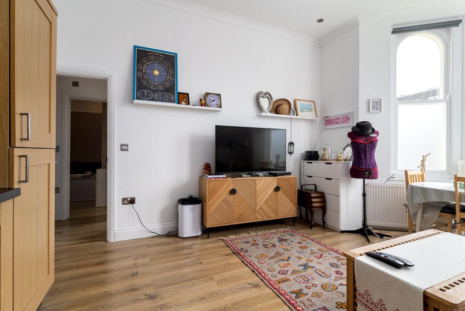 Guestready - Charming Retreat In West Green 伦敦 客房 照片